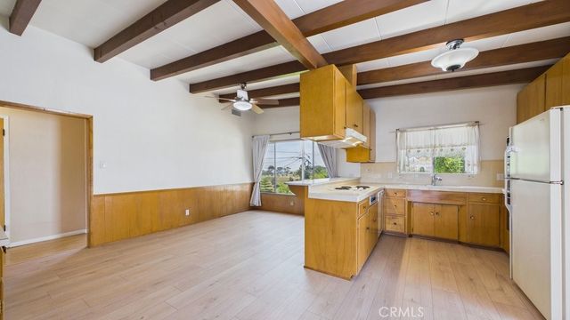 1633 Loma Crest Street, Glendale, CA 91205