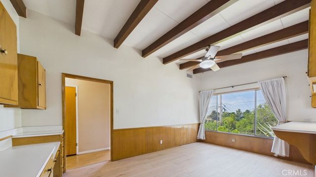 1633 Loma Crest Street, Glendale, CA 91205