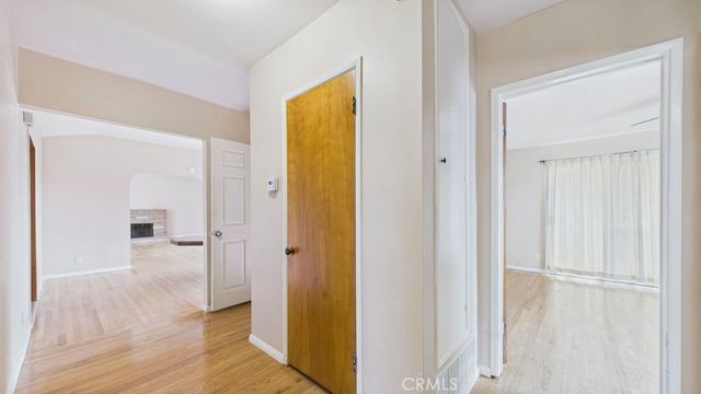 1633 Loma Crest Street, Glendale, CA 91205