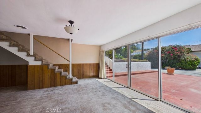 1633 Loma Crest Street, Glendale, CA 91205