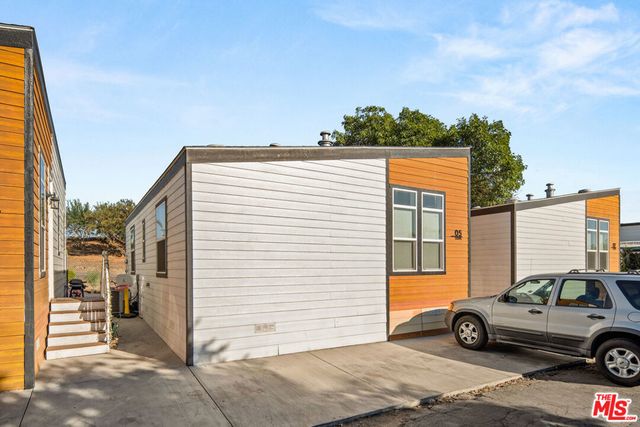 8250 Lankershim Boulevard 185, North Hollywood, CA 91605