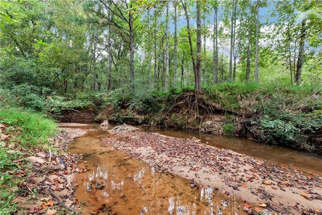 1197 Dee Kennedy Road, Auburn, GA 30011