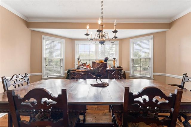 595 Hembree Road, Roswell, GA 30076