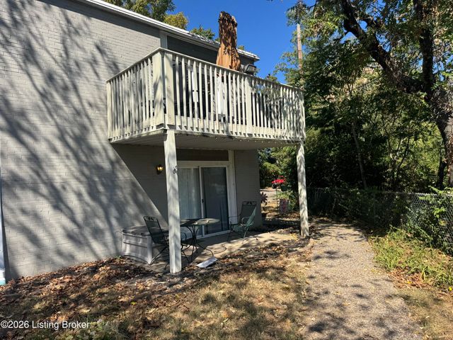 1815 Gardiner Ln APT J80, Louisville, KY 40205