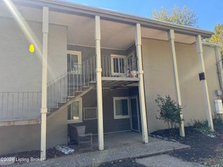 1815 Gardiner Ln APT J80, Louisville, KY 40205