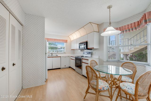 361 N Grove Isle Circle, Vero Beach, FL 32962
