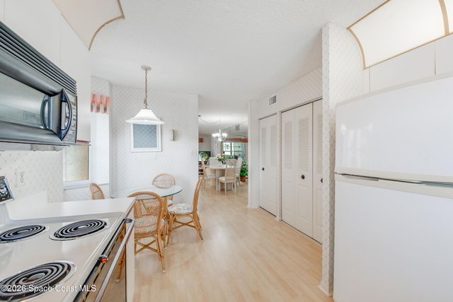 361 N Grove Isle Circle, Vero Beach, FL 32962