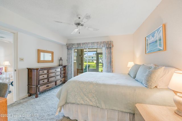 361 N Grove Isle Circle, Vero Beach, FL 32962
