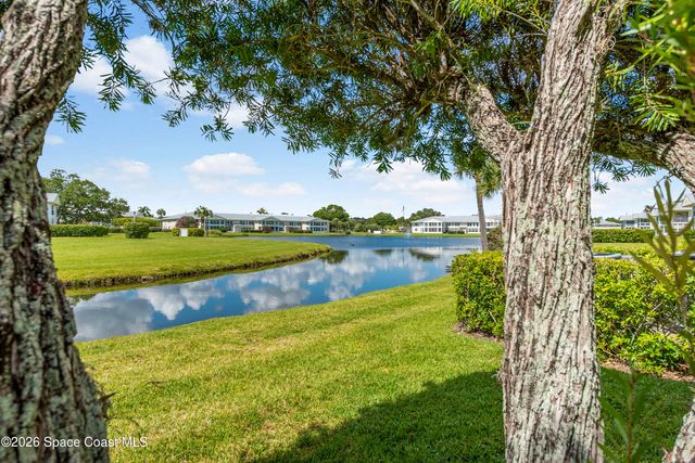 361 N Grove Isle Circle, Vero Beach, FL 32962