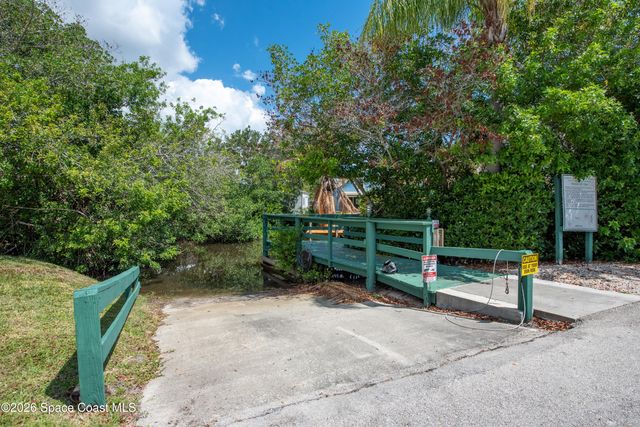 361 N Grove Isle Circle, Vero Beach, FL 32962