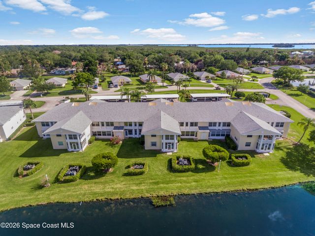 361 N Grove Isle Circle, Vero Beach, FL 32962