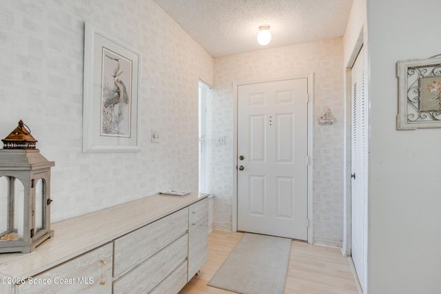 361 N Grove Isle Circle, Vero Beach, FL 32962