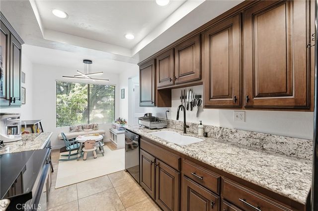 3669 Country Club Drive C, Long Beach, CA 90807