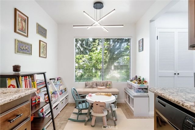3669 Country Club Drive C, Long Beach, CA 90807