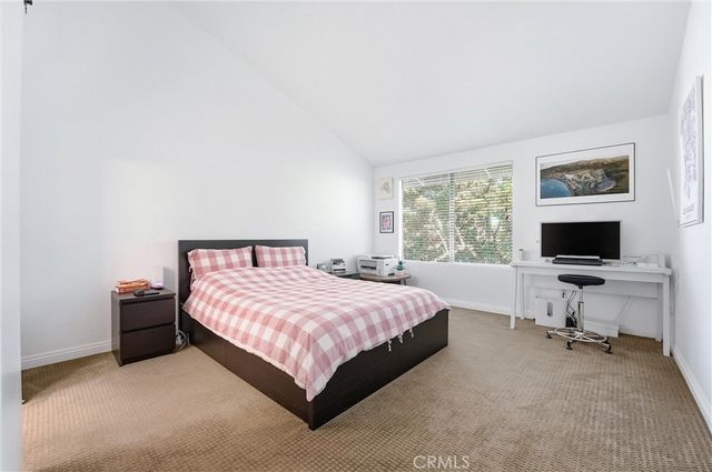 3669 Country Club Drive C, Long Beach, CA 90807