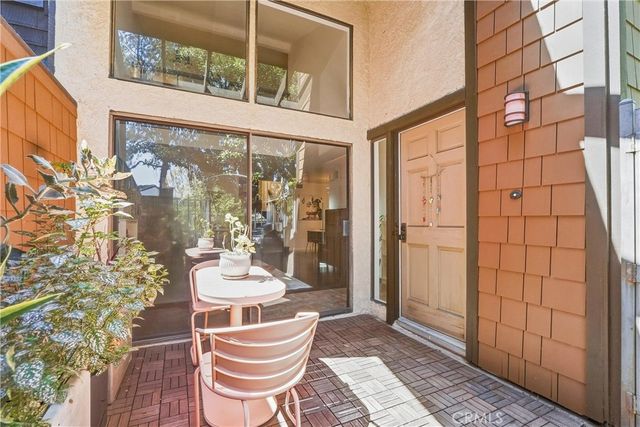 3669 Country Club Drive C, Long Beach, CA 90807
