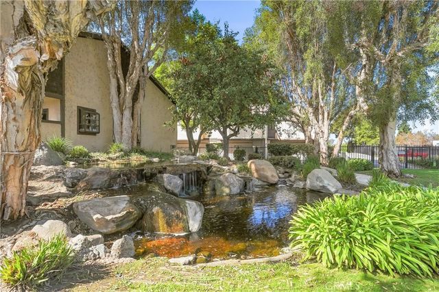 3669 Country Club Drive C, Long Beach, CA 90807
