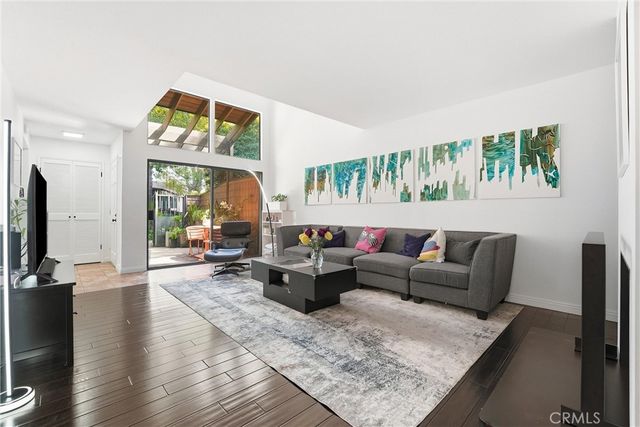 3669 Country Club Drive C, Long Beach, CA 90807