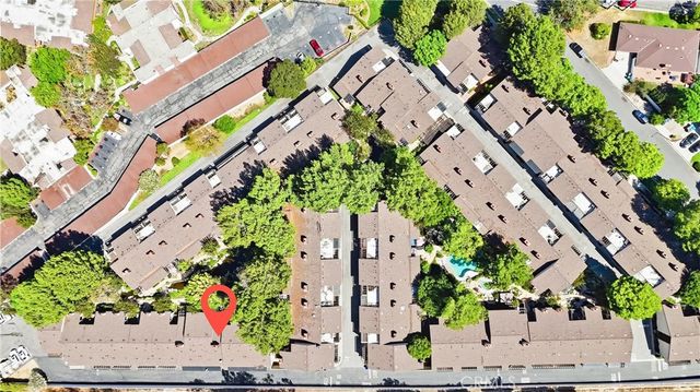 3669 Country Club Drive C, Long Beach, CA 90807