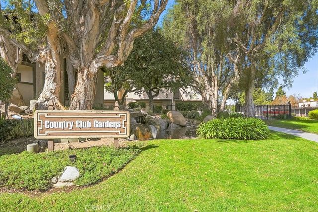3669 Country Club Drive C, Long Beach, CA 90807