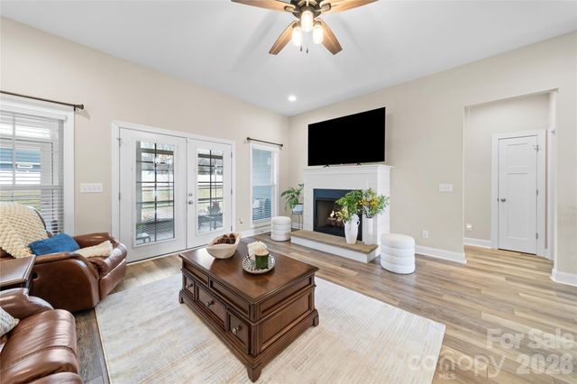 1055 Coppergate Drive, Salisbury, NC 28147