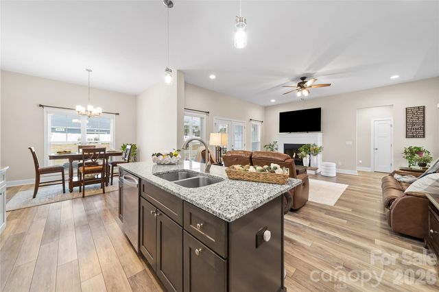 1055 Coppergate Drive, Salisbury, NC 28147