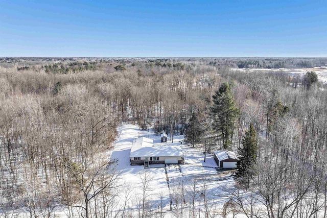 N2642 POPLAR RIDGE LANE, Peshtigo, WI 54157
