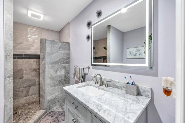 N2642 POPLAR RIDGE LANE, Peshtigo, WI 54157