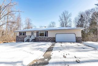N2642 POPLAR RIDGE LANE, Peshtigo, WI 54157