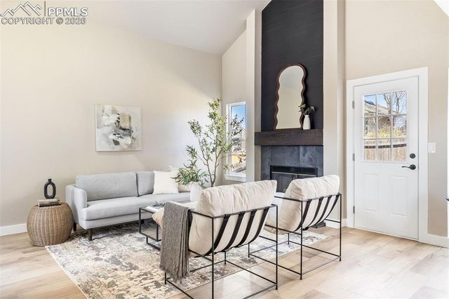 2815 Richmond Drive, Colorado Springs, CO 80922