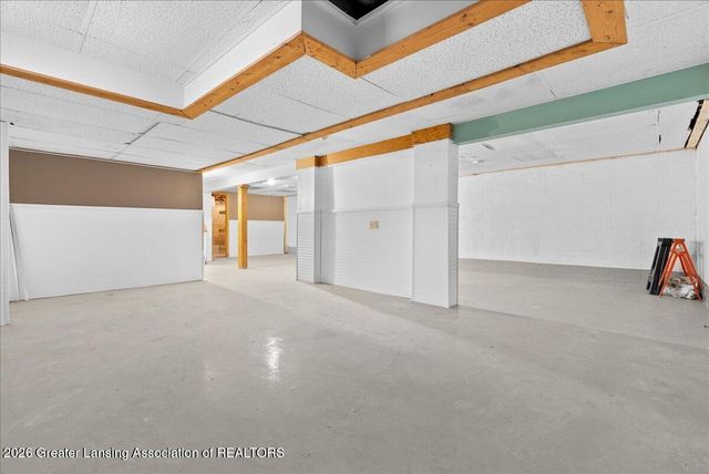 1570 S Williamston Road, Dansville, MI 48819