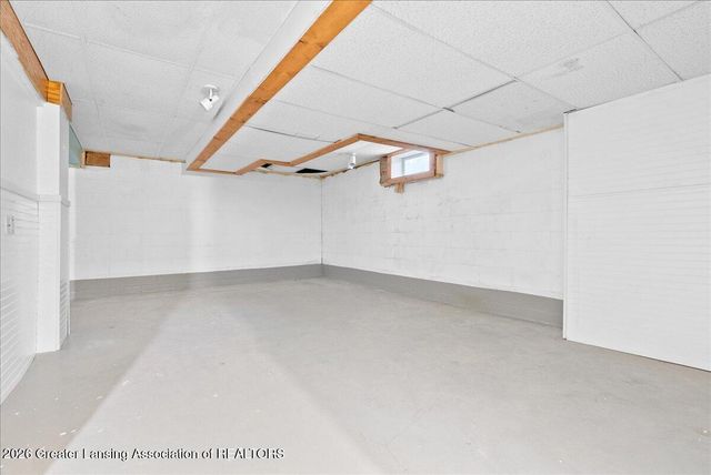 1570 S Williamston Road, Dansville, MI 48819