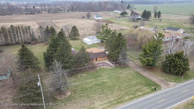 1570 S Williamston Road, Dansville, MI 48819