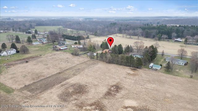 1570 S Williamston Road, Dansville, MI 48819