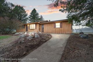 1570 S Williamston Road, Dansville, MI 48819