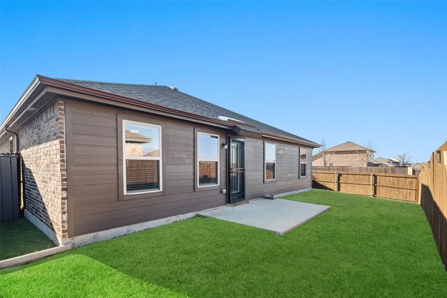 904 Meadow Wood Lane, Princeton, TX 75407