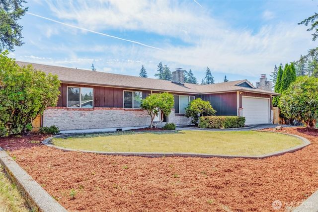 17109 20th Avenue E, Spanaway, WA 98387