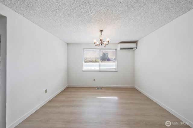 17109 20th Avenue E, Spanaway, WA 98387