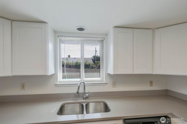 17109 20th Avenue E, Spanaway, WA 98387