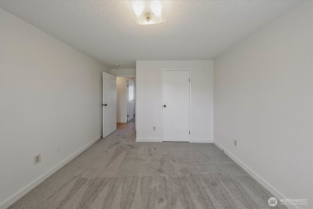 17109 20th Avenue E, Spanaway, WA 98387