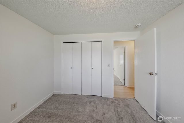 17109 20th Avenue E, Spanaway, WA 98387