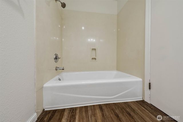 17109 20th Avenue E, Spanaway, WA 98387
