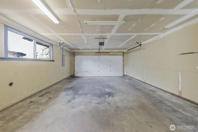 17109 20th Avenue E, Spanaway, WA 98387