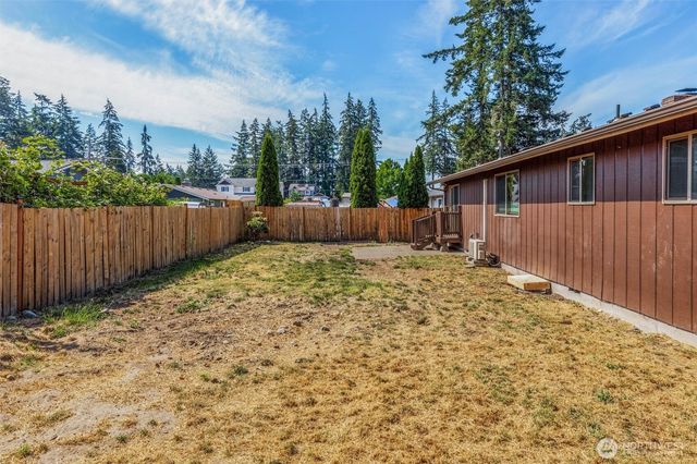 17109 20th Avenue E, Spanaway, WA 98387
