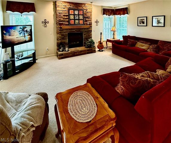 37663 Stoney Lake Drive, North Ridgeville, OH 44039