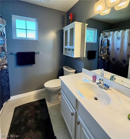 37663 Stoney Lake Drive, North Ridgeville, OH 44039