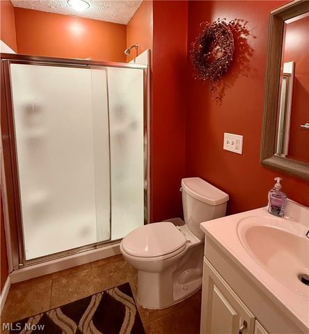 37663 Stoney Lake Drive, North Ridgeville, OH 44039