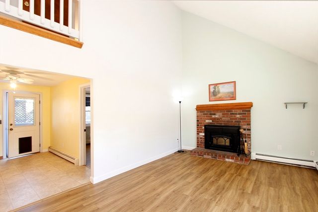 29 Wenonah Rd, Wareham, MA 02532