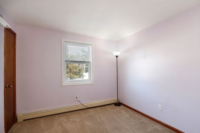 29 Wenonah Rd, Wareham, MA 02532