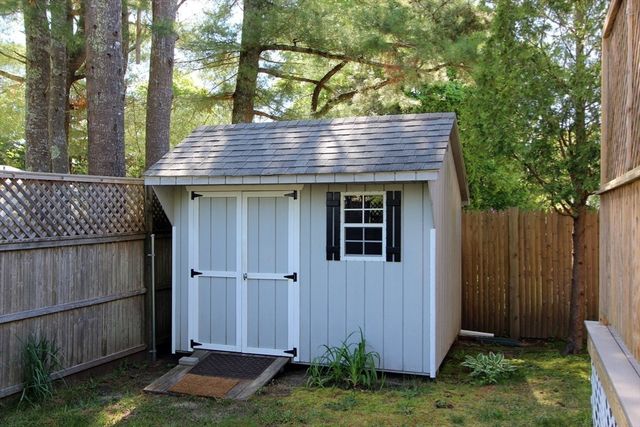 29 Wenonah Rd, Wareham, MA 02532